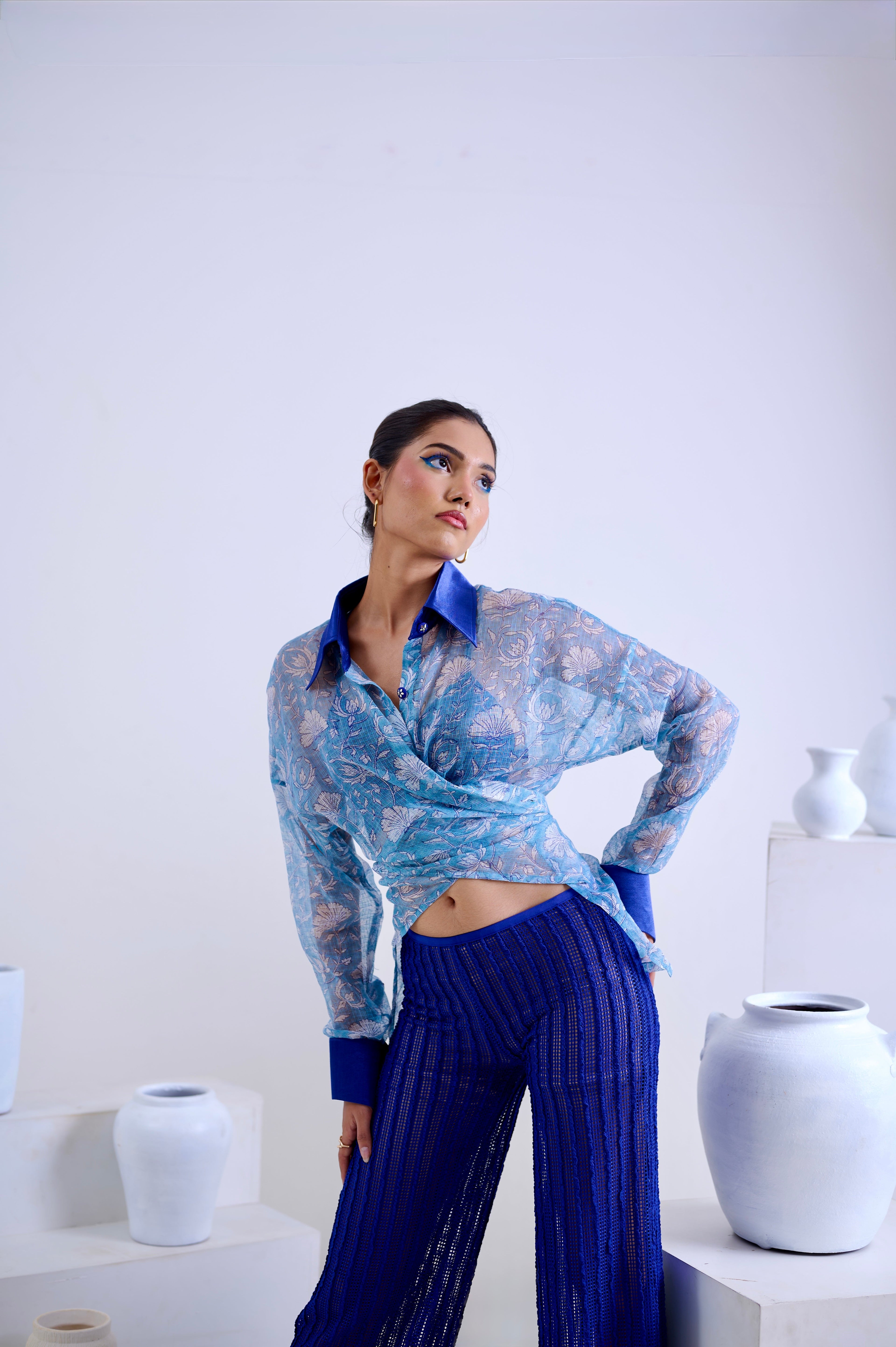 SHIRTS & TOPS