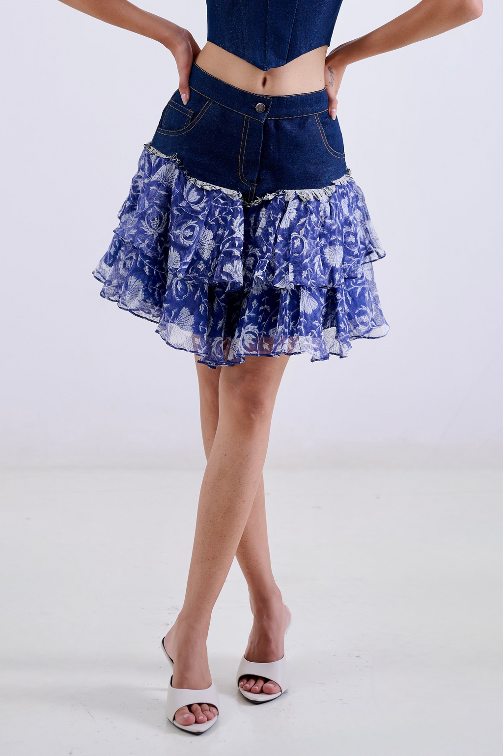 Leher Skirt